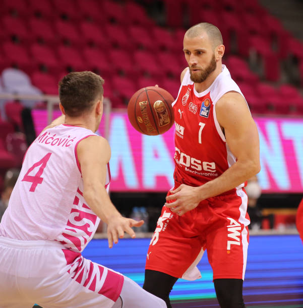 冠军不仅仅 冠军不仅仅