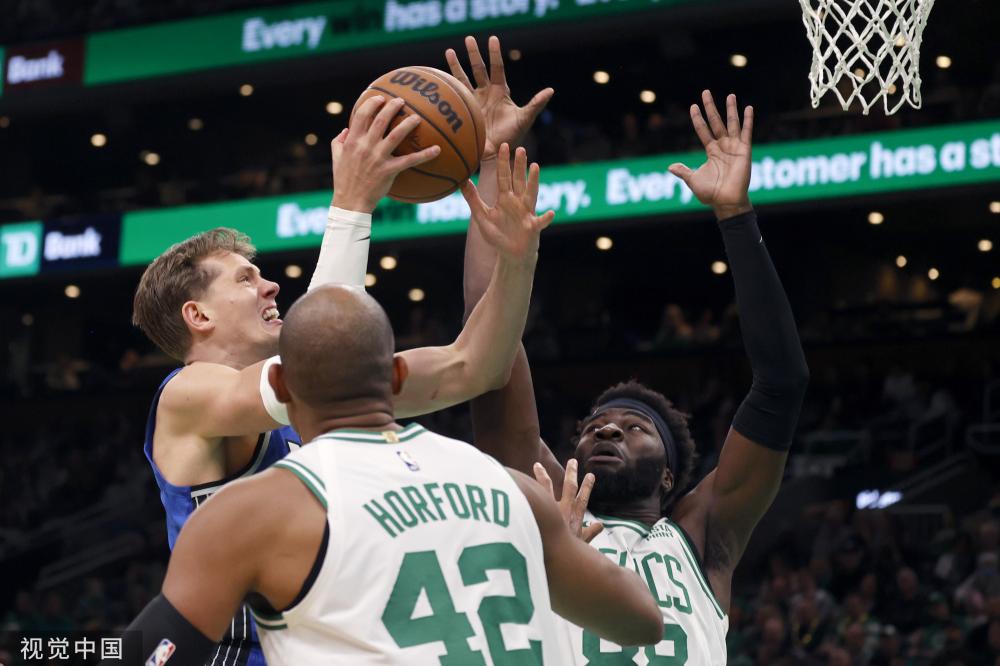 在多场比赛 在多场比赛